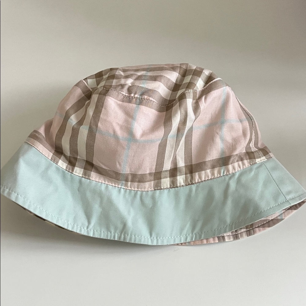 Burberry Plaid Bucket Hat - Pink and Mint Blue - Reversible - Authentic 2004